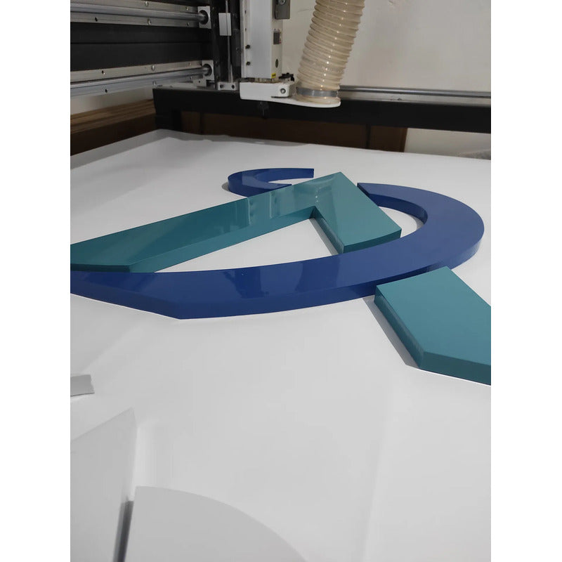 Logo Pvc 20mm Alto Relevo 120cm Fachada + Pintura Automotiva Logo Em Alto Relevo 20mm