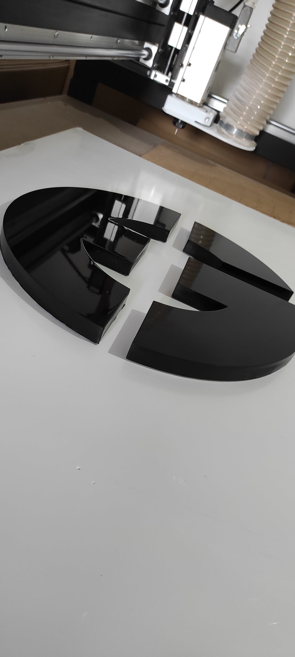Logo Em Alto Relevo Pvc 20mm Letreiro Fachada 70cm Sua Logo Em Alto Relevo