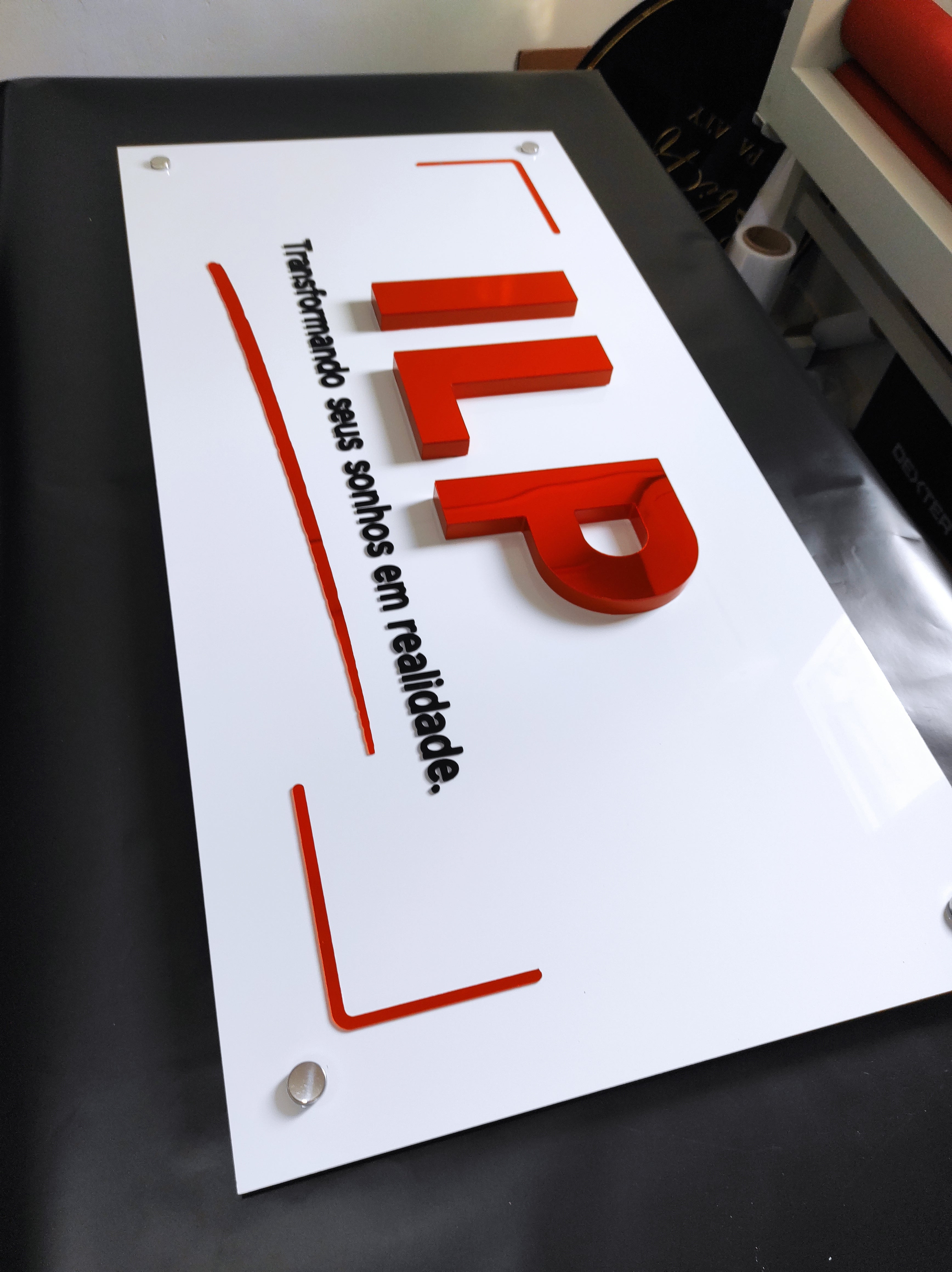 Placa Painel De Acrílico Logo Personalizada 100x50 Acrílico Personalizado 100x50